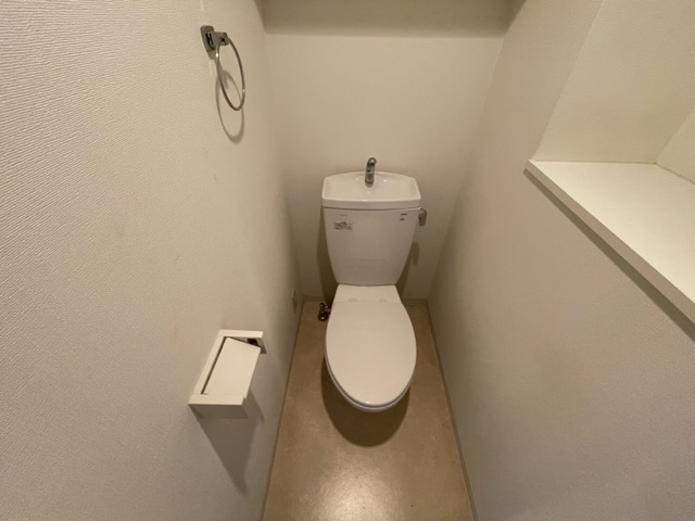 トイレ　※同施工会社のイメージ写真※