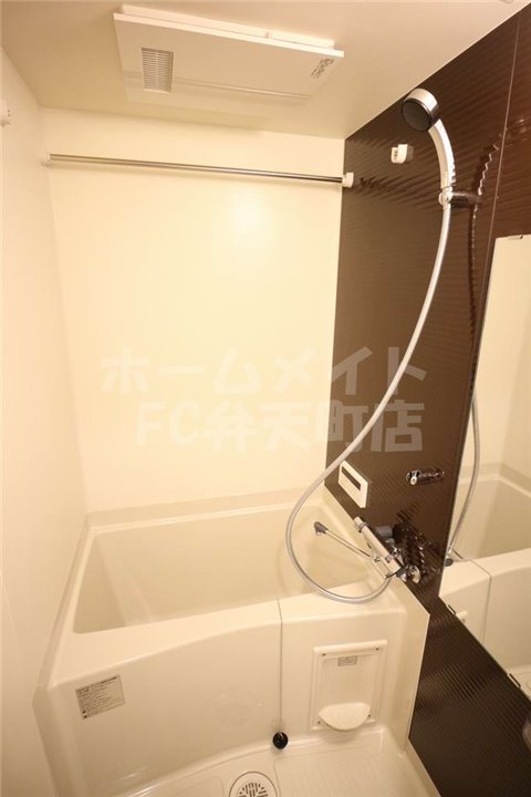 バス・シャワールーム　きれいなお風呂です