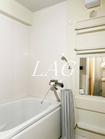 バス・シャワールーム　お風呂です。