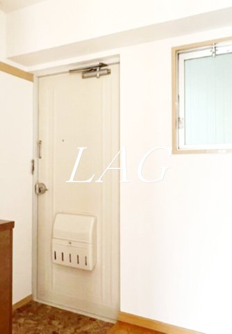 玄関　玄関です。