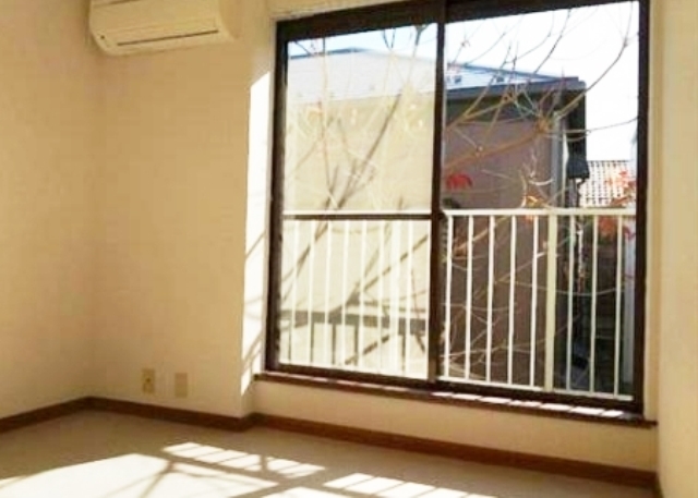 居室・リビング　同仕様参考写真