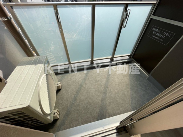 バルコニー　落ち着いた時間を過ごせるバルコニーです