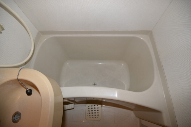 バス・シャワールーム　お風呂です