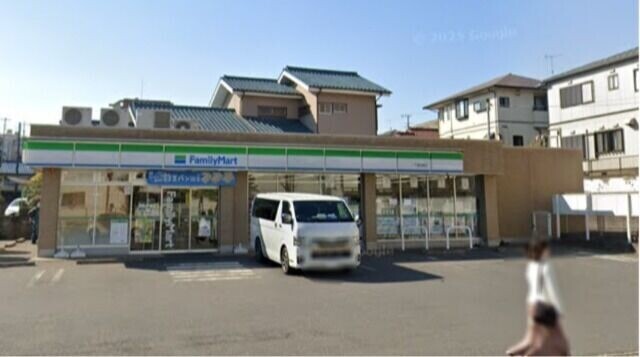 コンビニ　ファミリーマート千葉宮崎店（コンビニ）まで80m