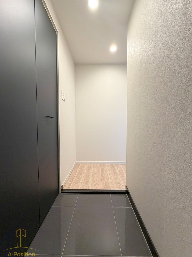 玄関　S-RESIDENCE松屋町asence