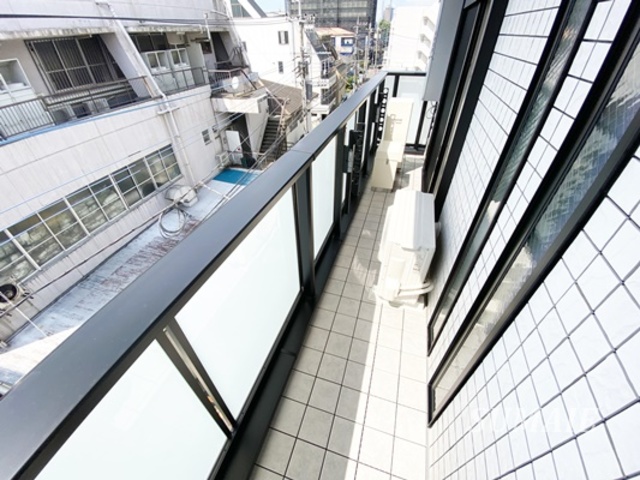 バルコニー　バルコニースペース！