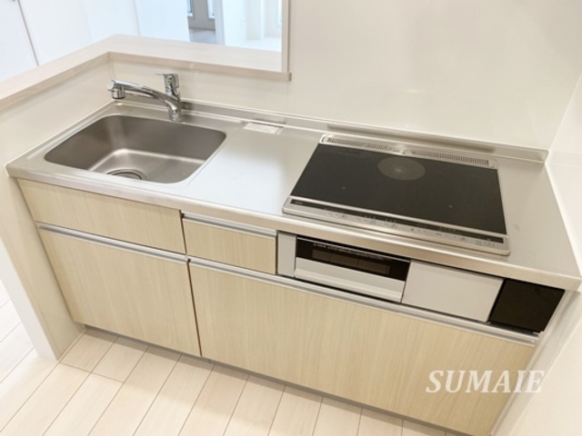 キッチン　グリル付きIHコンロ！