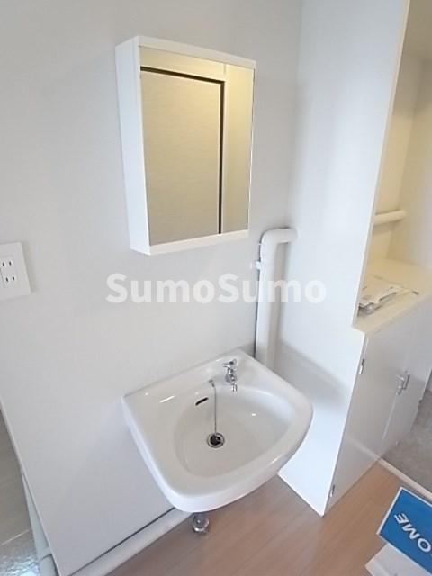 洗面設備　忙しい朝には欠かせない洗面所です