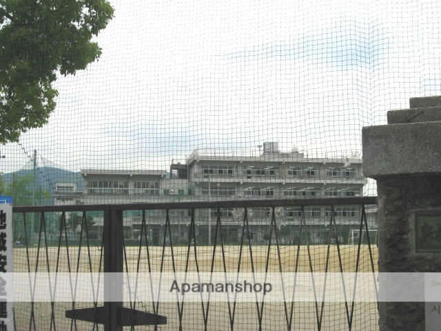 中学校　島本町立第一中学校（中学校）まで793m