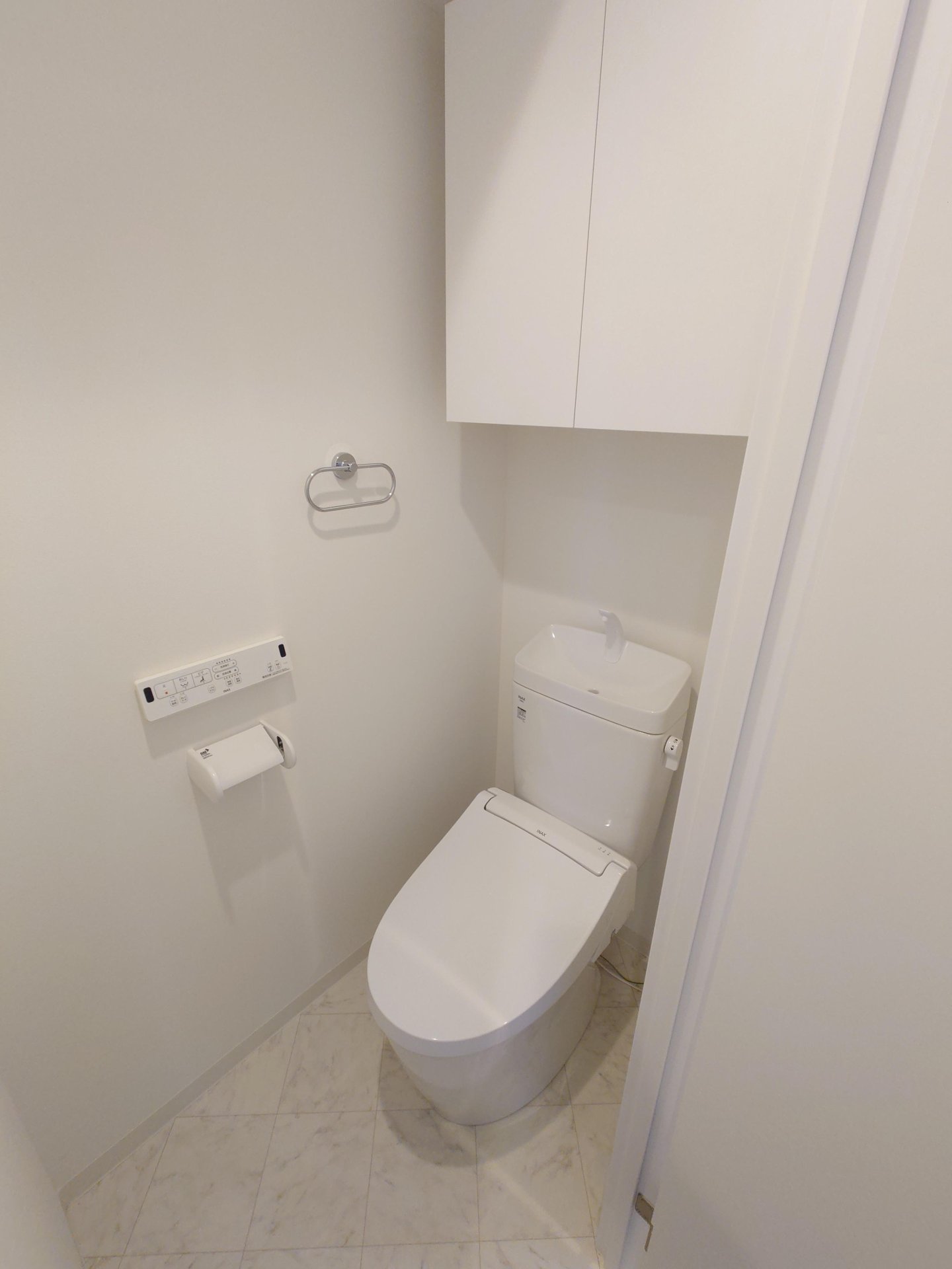 トイレ　別部屋参考写真