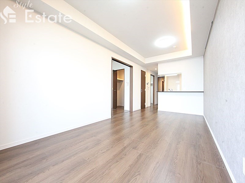 居室・リビング　内装