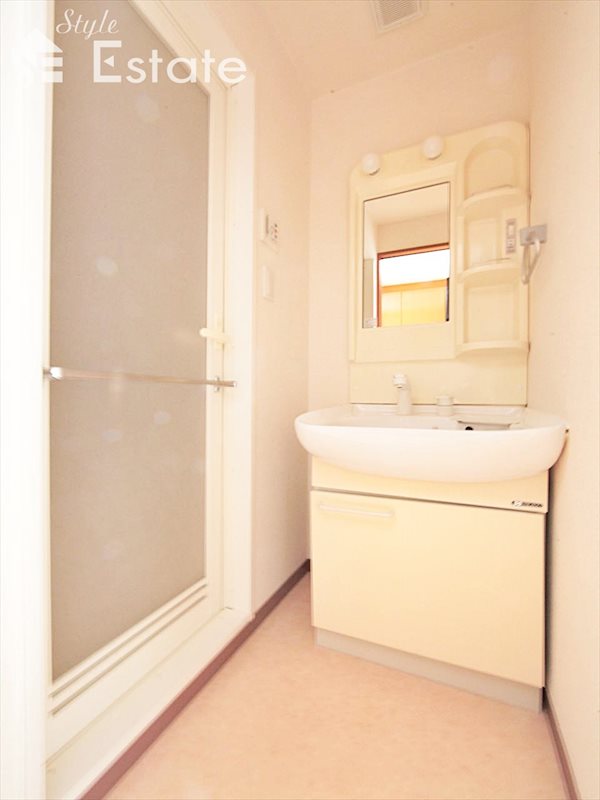 洗面設備　独立洗面台