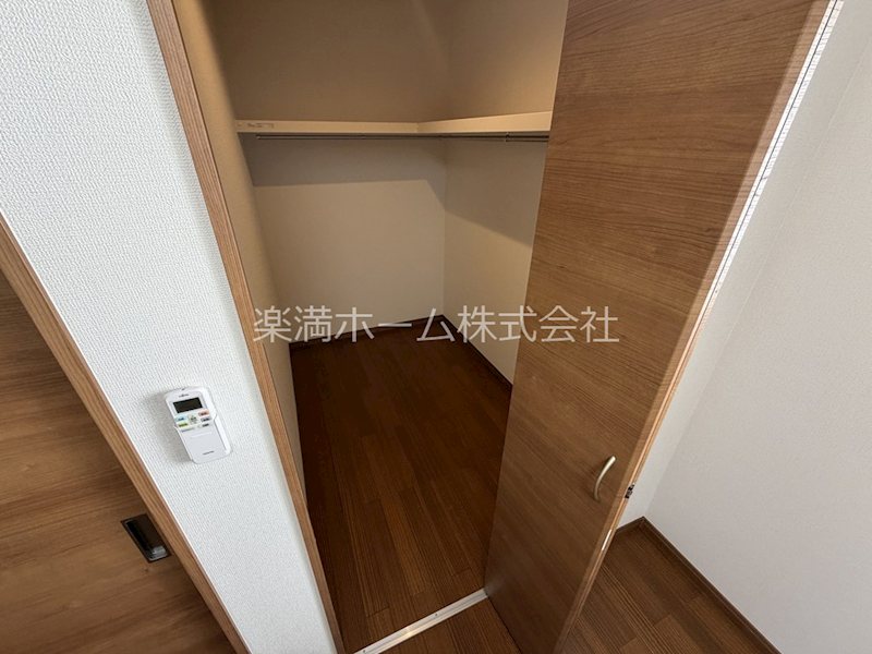 収納　ウォークインクローゼット♪