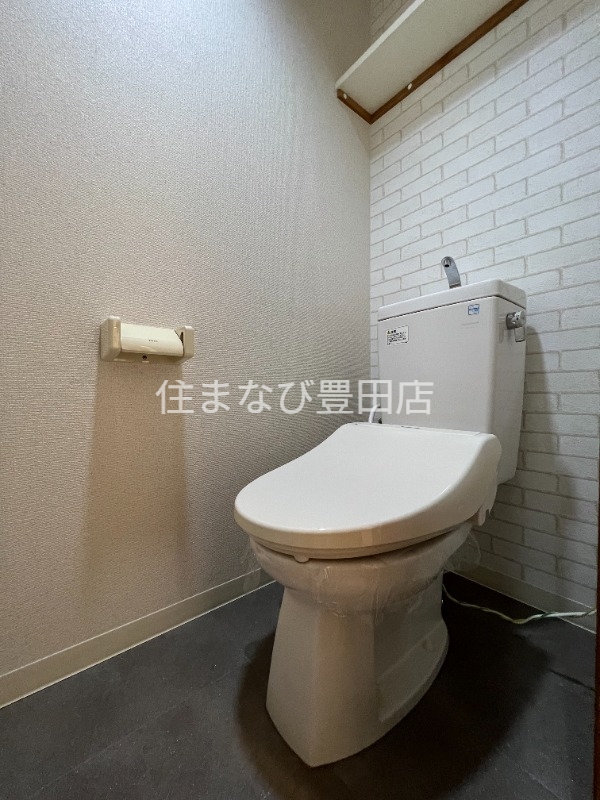 トイレ　同型タイプ