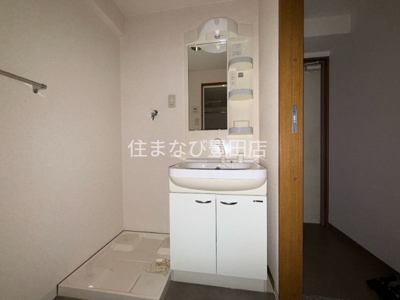 洗面設備　同型タイプ