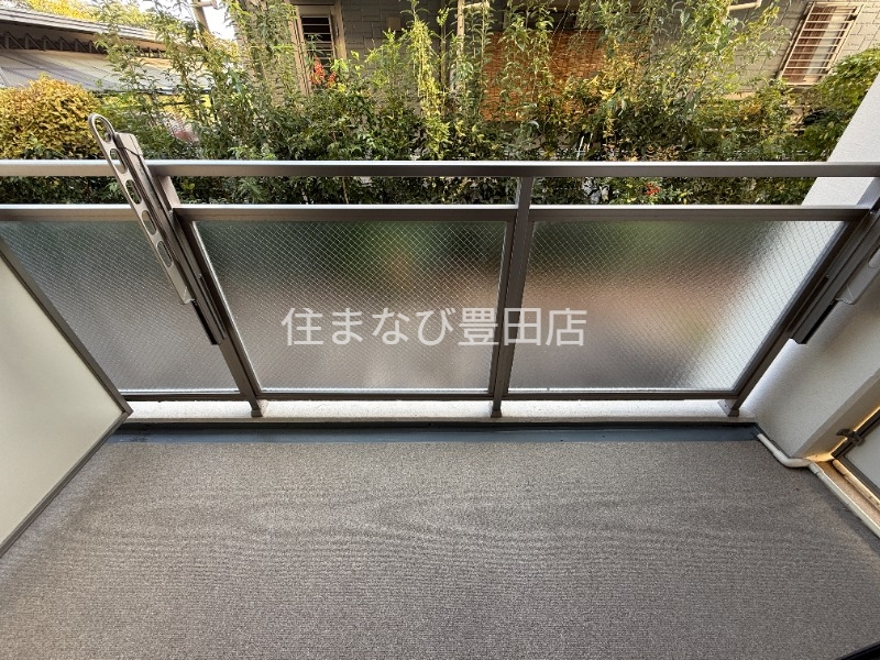 バルコニー　同型タイプ