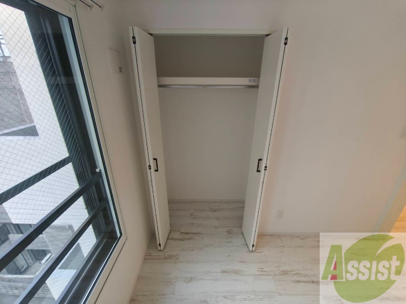 収納　洋室にはクローゼットがあるのですっきり片付きそうです。