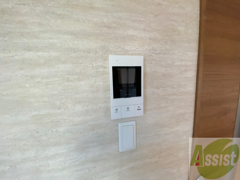 セキュリティ　ＴＶモニター付インターホンです。来客者の顔が見えるので安心！