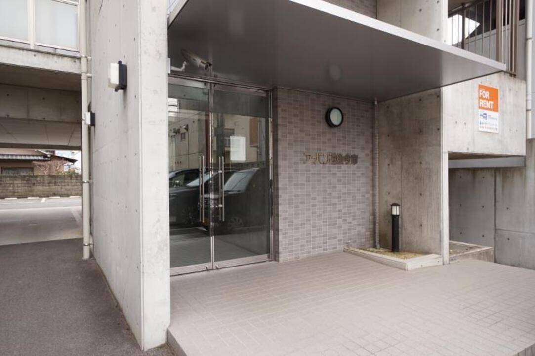 エントランス　エントランス