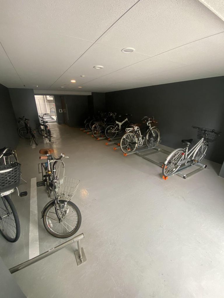 駐車場　駐車場