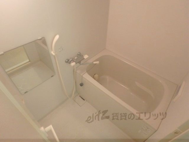 バス・シャワールーム　風呂