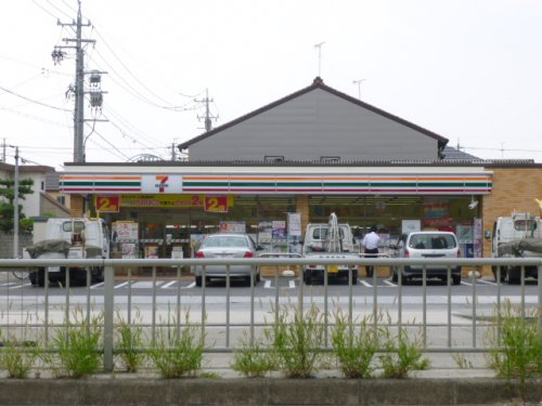 コンビニ　セブン－イレブン 名古屋阿由知通４丁目店（コンビニ）まで102m