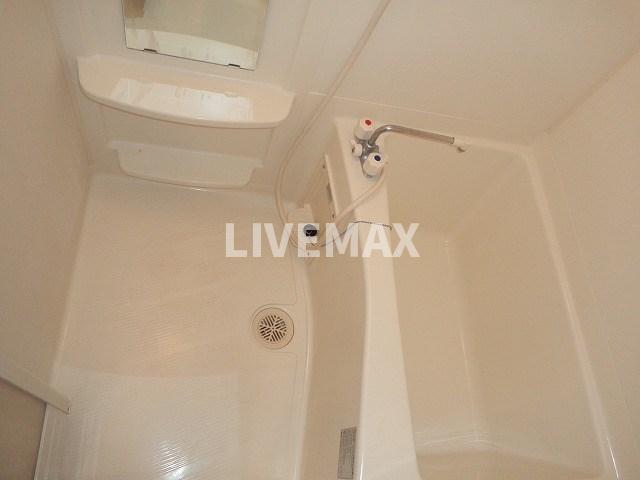 バス・シャワールーム　※別部屋のお写真になります