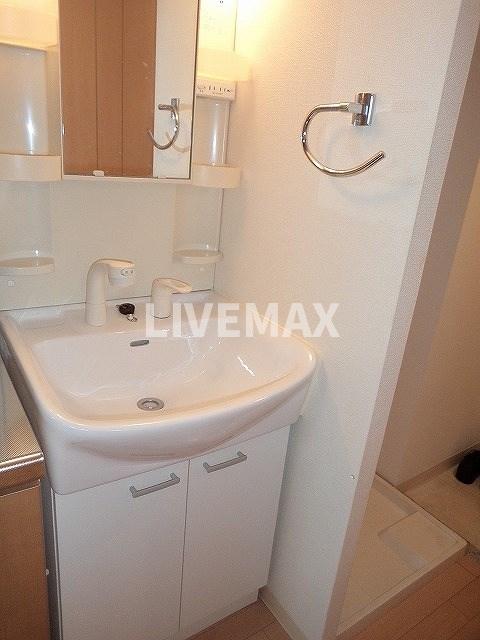 洗面設備　※別部屋のお写真になります