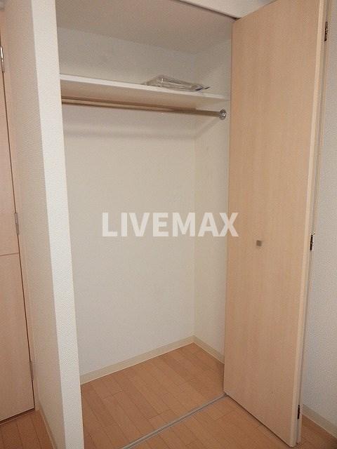 収納　※別部屋のお写真になります