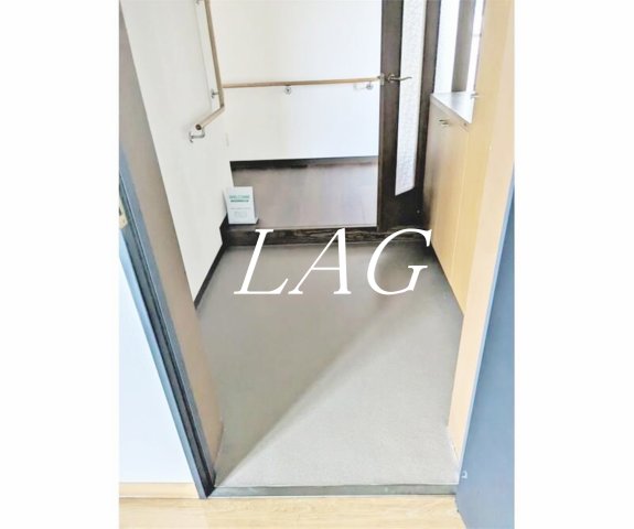 玄関　玄関です。