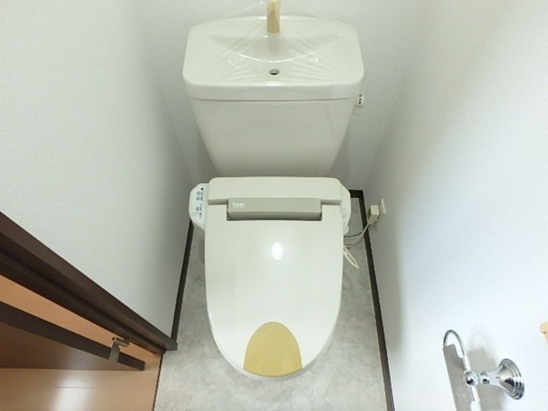 トイレ　図面と現状に相違がある場合には現状を優先