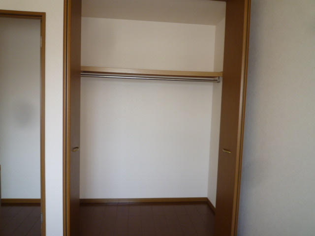 収納　クローゼット