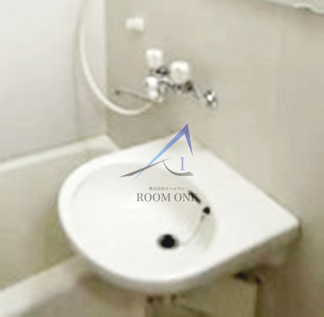 洗面設備　洗面台です。