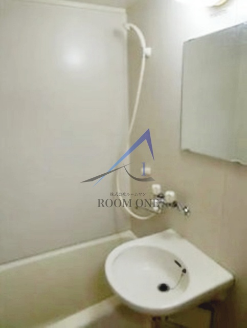 バス・シャワールーム　お風呂です。