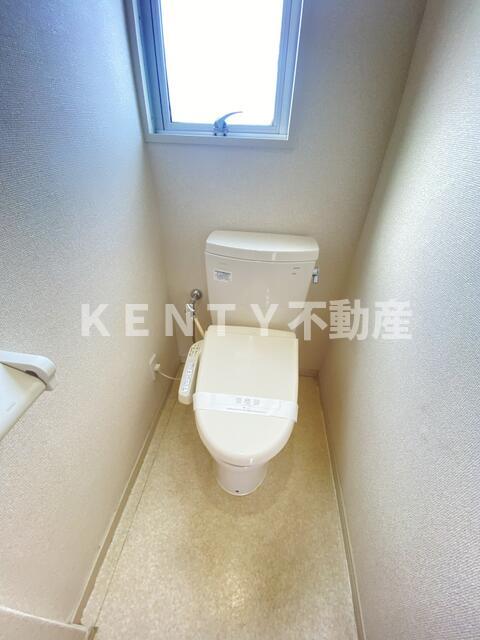 トイレ　トイレもきれいです