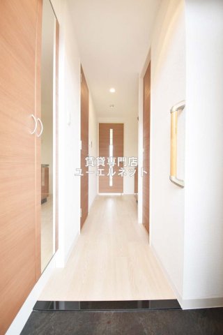 玄関　住まいの顔ともなる玄関