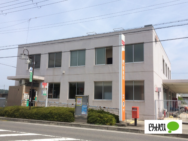 郵便局　甲賀郵便局（郵便局）まで711m