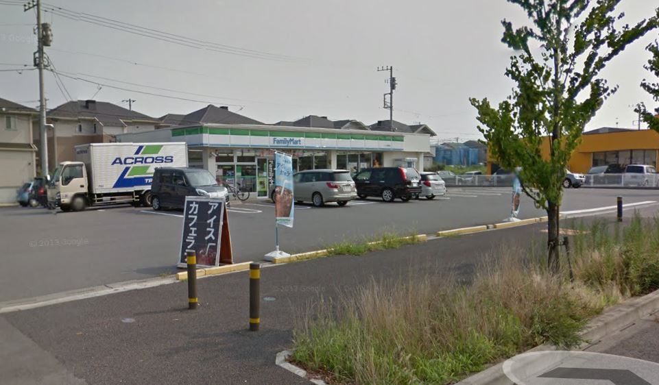 コンビニ　ファミリーマート研究学園支店（コンビニ）まで195m