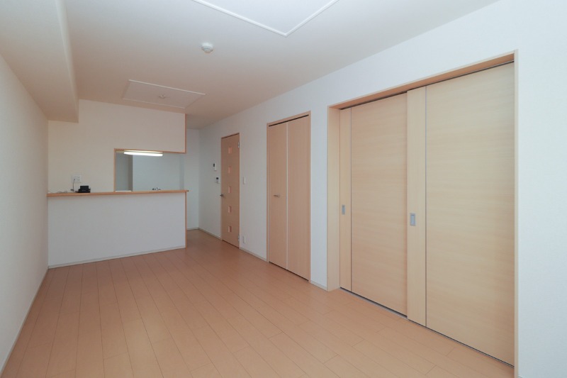 居室・リビング　図面と現状に相違がある場合には現状を優先