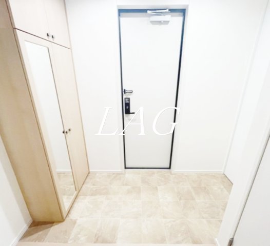 玄関　玄関です。