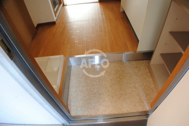 玄関　サンガ梅田　玄関