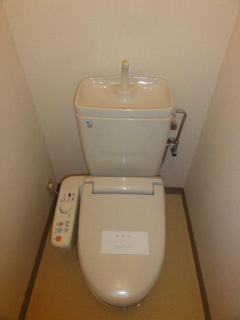 トイレ　ウォシュレット
