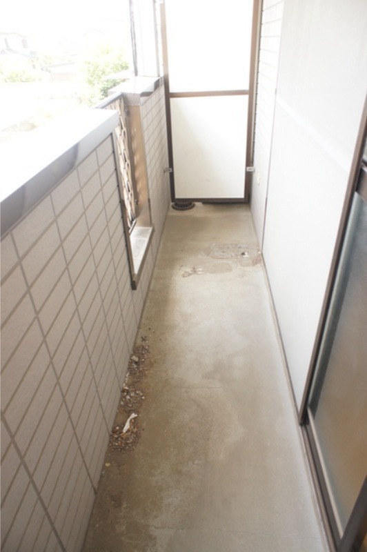 バルコニー　図面と現状に相違がある場合には現状を優先