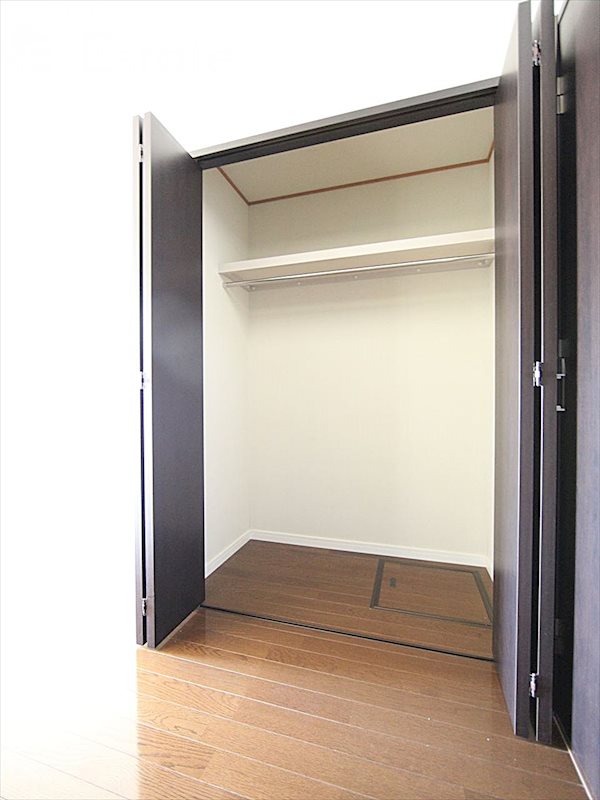 収納　クローゼット