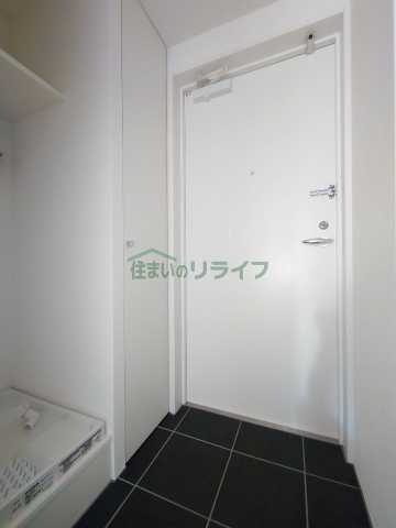 玄関　コスモリード東高円寺レジデンス