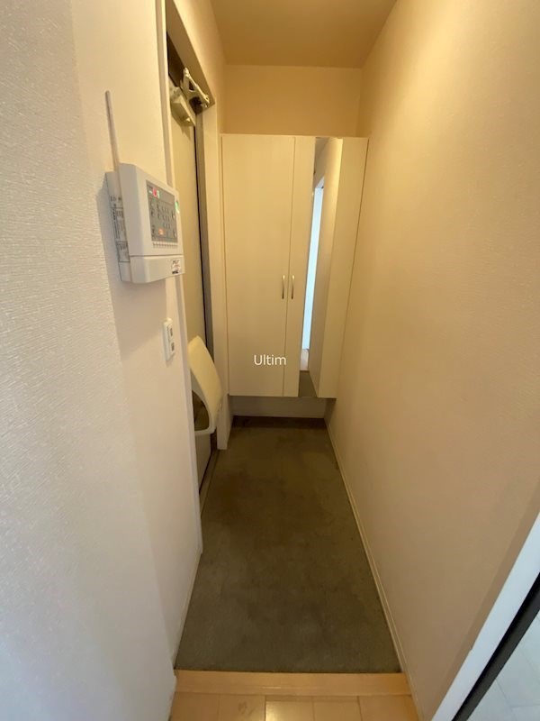 玄関　※別のお部屋のお写真です。御参考までに。