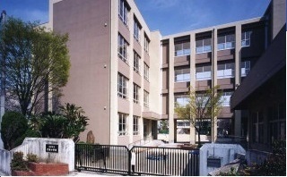 小学校　円座小学校さん（小学校）まで950m