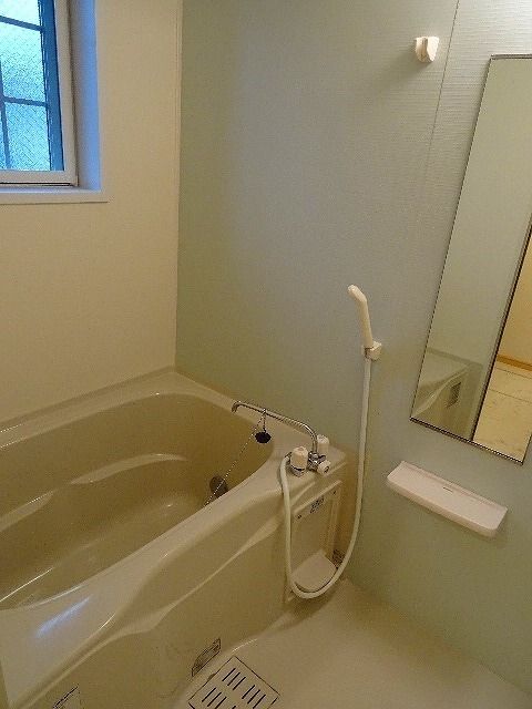 バス・シャワールーム　☆追焚・浴室乾燥☆