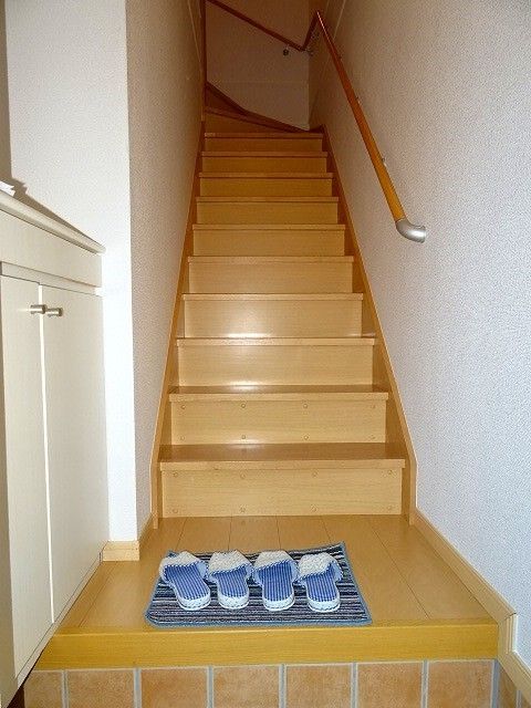 玄関　☆内階段☆