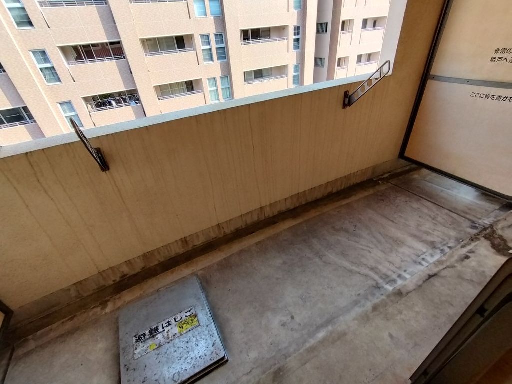 バルコニー　バルコニー